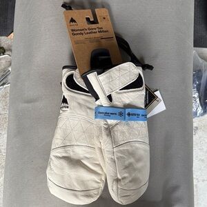 Women’s Burton Cream Gondy Leather Mittens with Gore-Tex